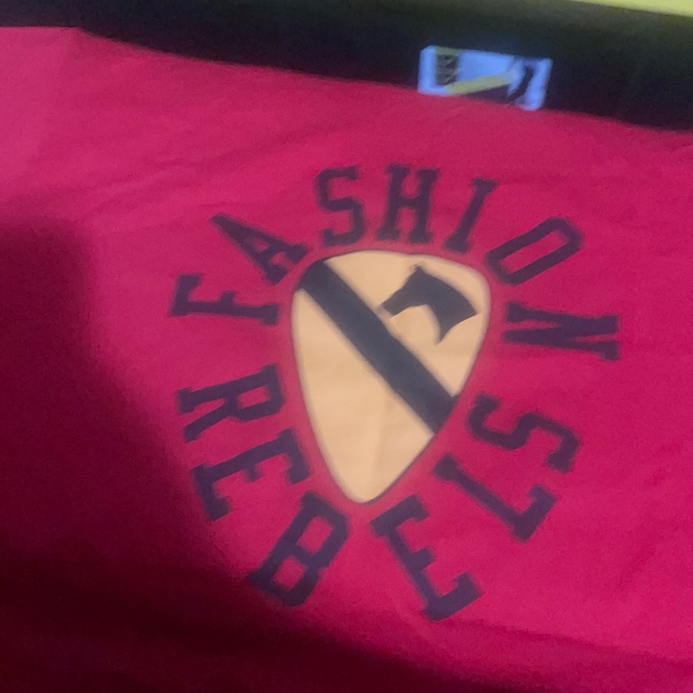 Griselda Fashion Rebels Classic Logo T Shirt Red sz L
